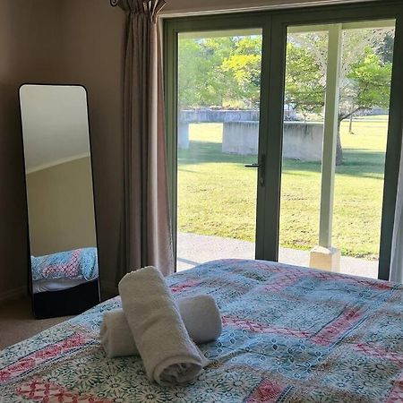Pinegrove Cottages - Unit1 Twizel Eksteriør bilde