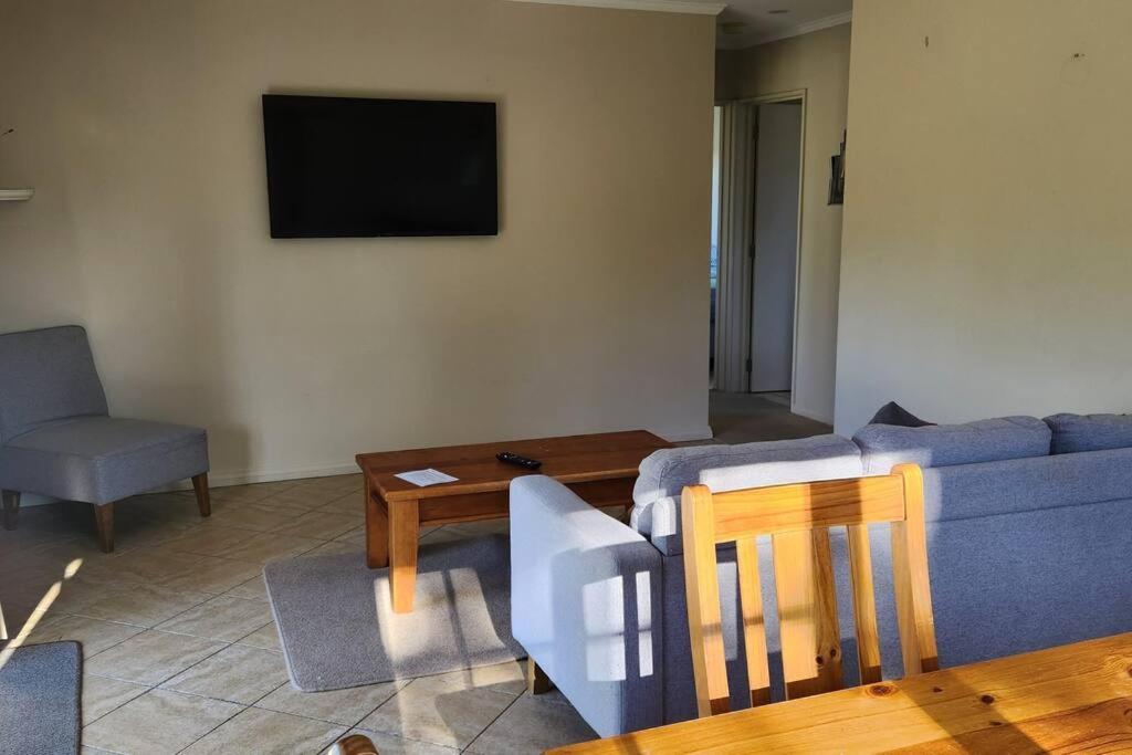 Pinegrove Cottages - Unit1 Twizel Eksteriør bilde